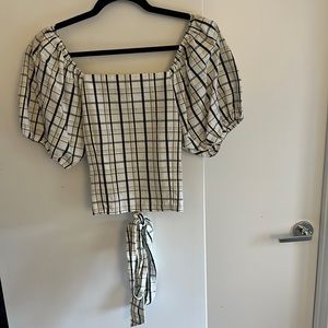 Levi’s Plaid Puff Sleeve Top